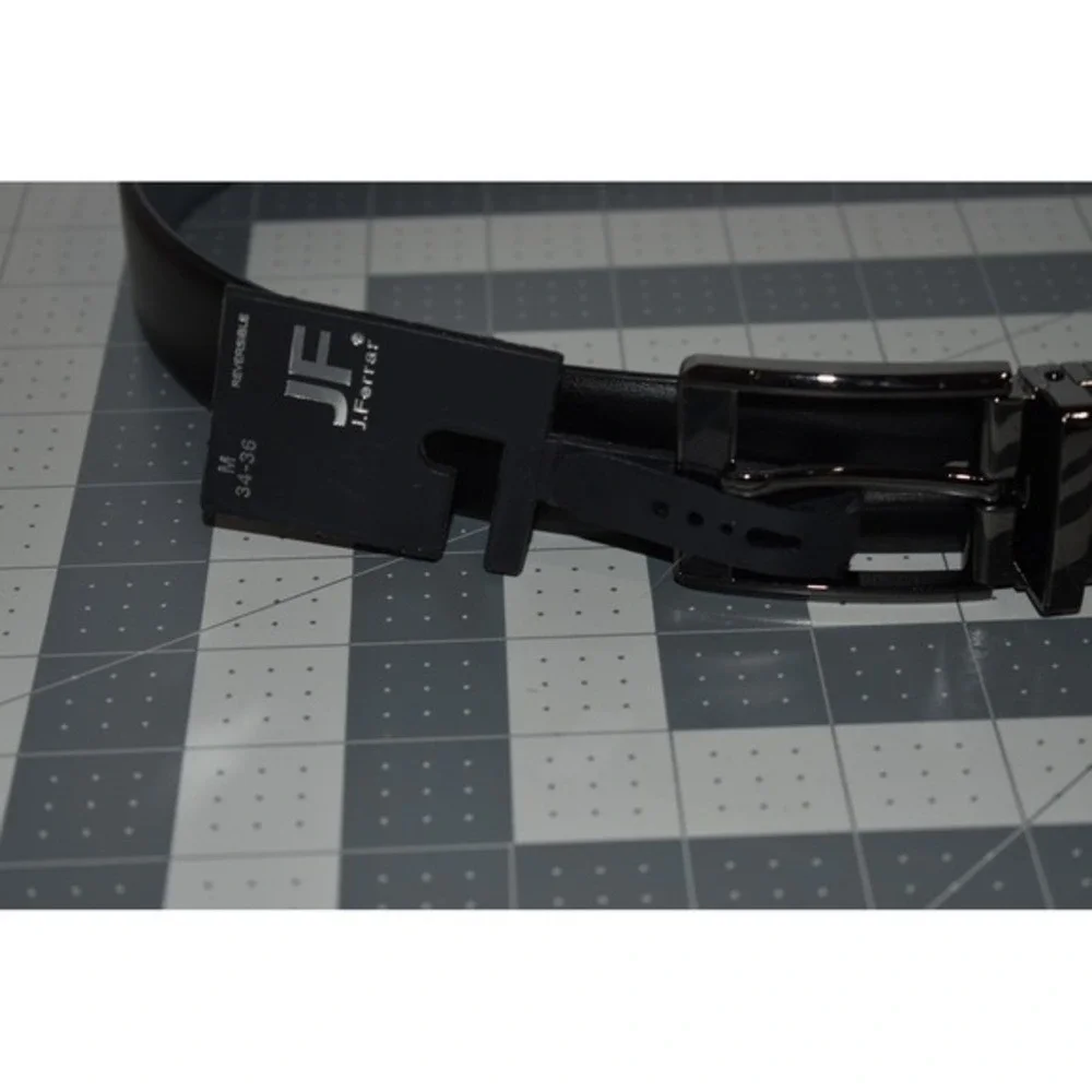 J.Ferrar Mens Reversible Belt Black Grey Stretch Comfort Size M 34-36‎ NEW w/tag